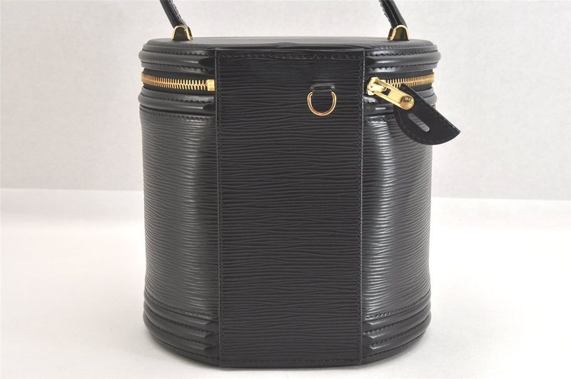Louis Vuitton Epi Cannes Cosmetic Handbag Wallet Black M48032 LV 2742n