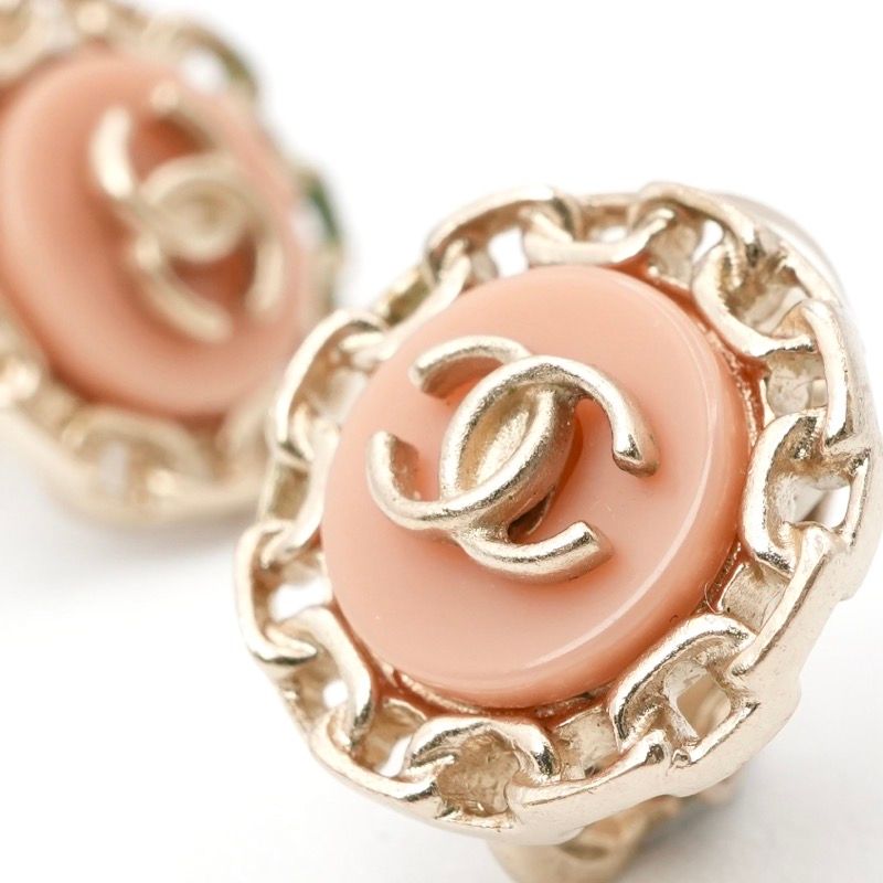 Chanel Earrings Earring Gold Here Mark