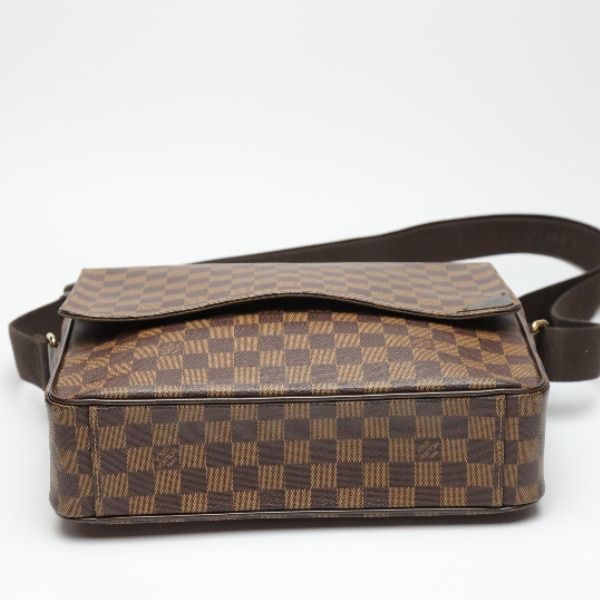 Louis Vuitton N41149 Damier Crossbody Shelton MM Shoulder Bag Louis Vuitton