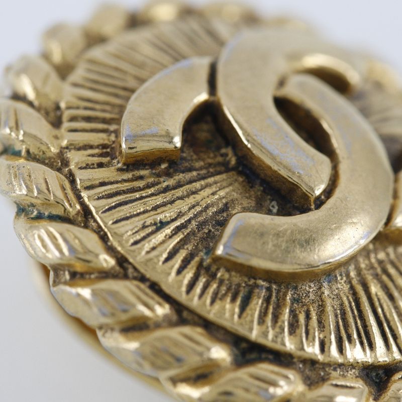 Chanel Coco Mark Vintage Gold Plated Ladies 16.0g Earring