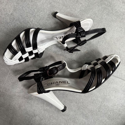 Chanel Coco Mark Charm Braided Leather Sandals Black White Bicolor 35 22cm