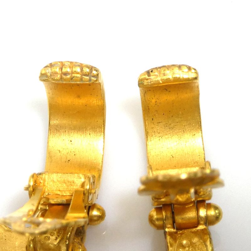 Chanel Earring Coco Heart