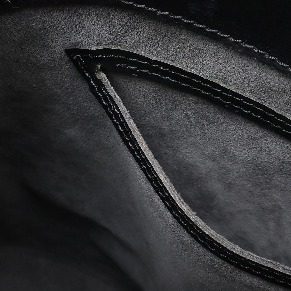 Louis Vuitton Epi Cluny Shoulder Bag Semi Shoulder One Shoulder Shoulder