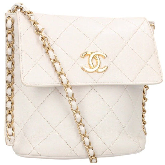 Chanel White And Gold Chain Lambskin Shoulder Bag Women