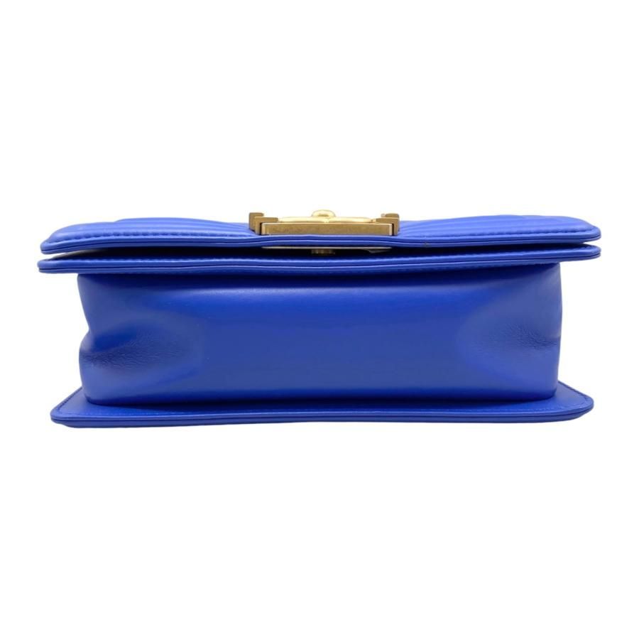 Chanel Boy Chanel Shoulder Bag V Stitch Chain Bag Lambskin Coco Mark Blue Gold