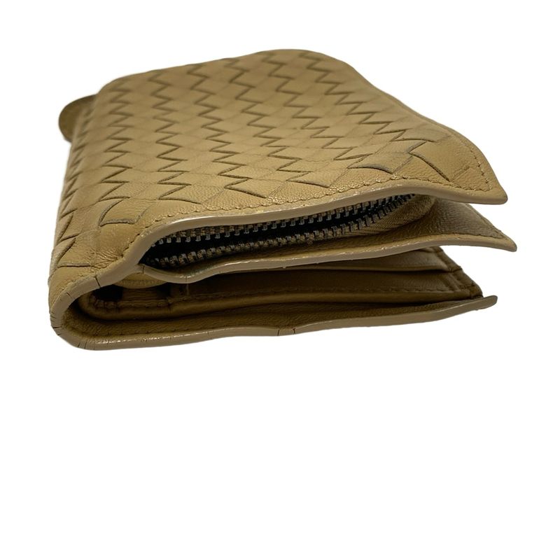 Bottega Veneta Intrecciato Beige Round Zipper Leather Bifold Wallet