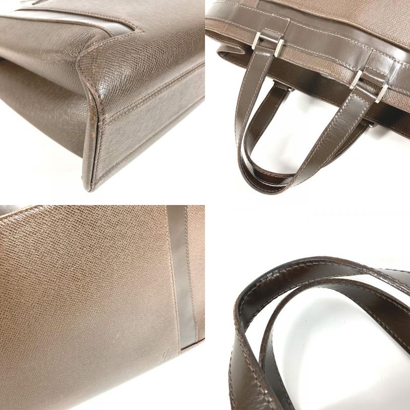 Louis Vuitton Handbag Casbek PM Casbek PM M31028 Taiga Leather Grizzly Brown