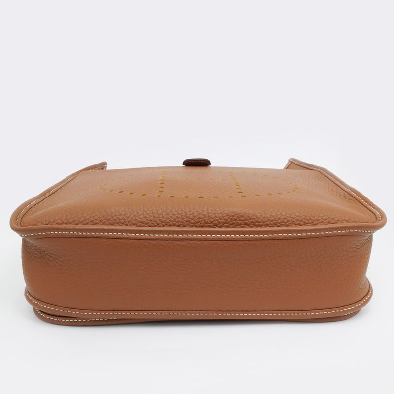 Hermes Evelyne 3 PM Gold Taurillon Clemence W Shoulder Bag Brown