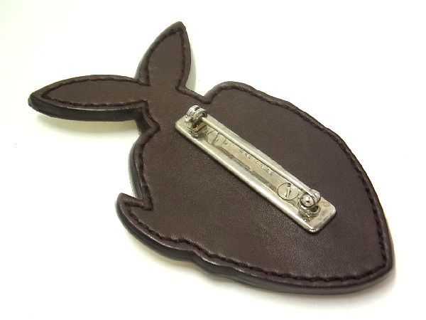 Prada Leather Fish Pin Brooch Pin Brooch Pin Badge Accessories Khaki And