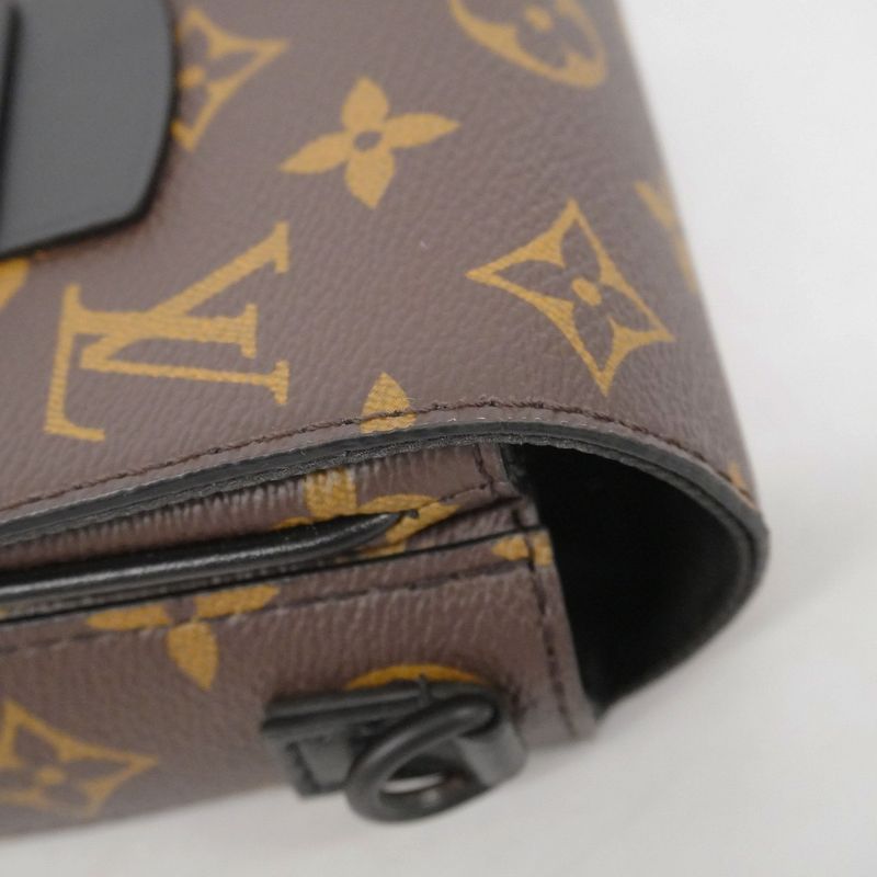 Louis Vuitton Shoulder Bag Monogram S Lock Vertical Wearable Wallet M81522
