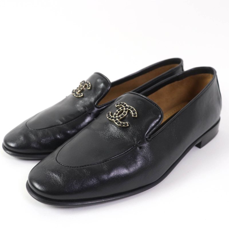 CHANEL 23A G45008 Shiny Calfskin Leather Loafer With Coco Mark Black 38.5 With