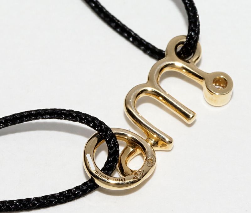 Christian Dior Bracelet 18K Yellow Gold Diamond 1P (003ct) OUI Amour Bracelet