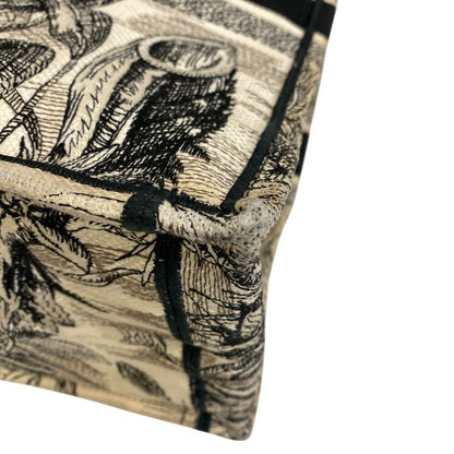 Christian DIOR Toile De Jouy Embroidery Book Tote Large Tote Bag Cabas  Brand