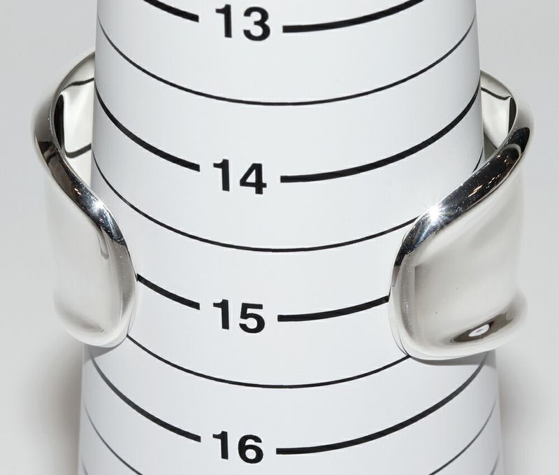 Tiffany & Co Bangle SV Elsa Peretti Small Bone Cuff Bangle Medium For Right Hand