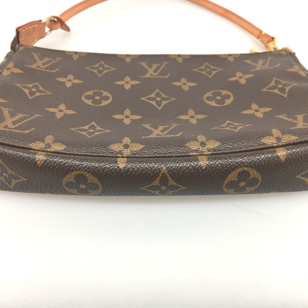 Louis Vuitton Monogram Accessory Pouch