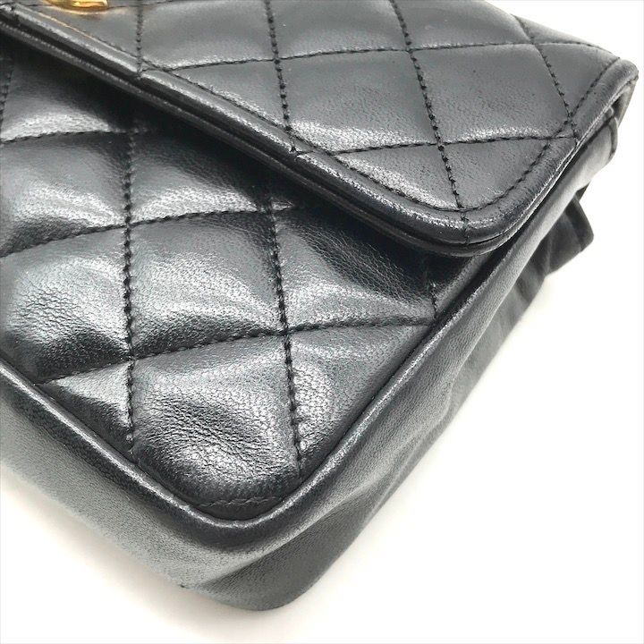 Chanel CC Logo Mini Quilted Turnlock Lambskin Chain Shoulder Bag Black