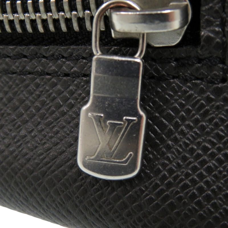 Louis Vuitton Taiga Trousse Toilette Ardoise Second Bag Pouch M30212 Taiga