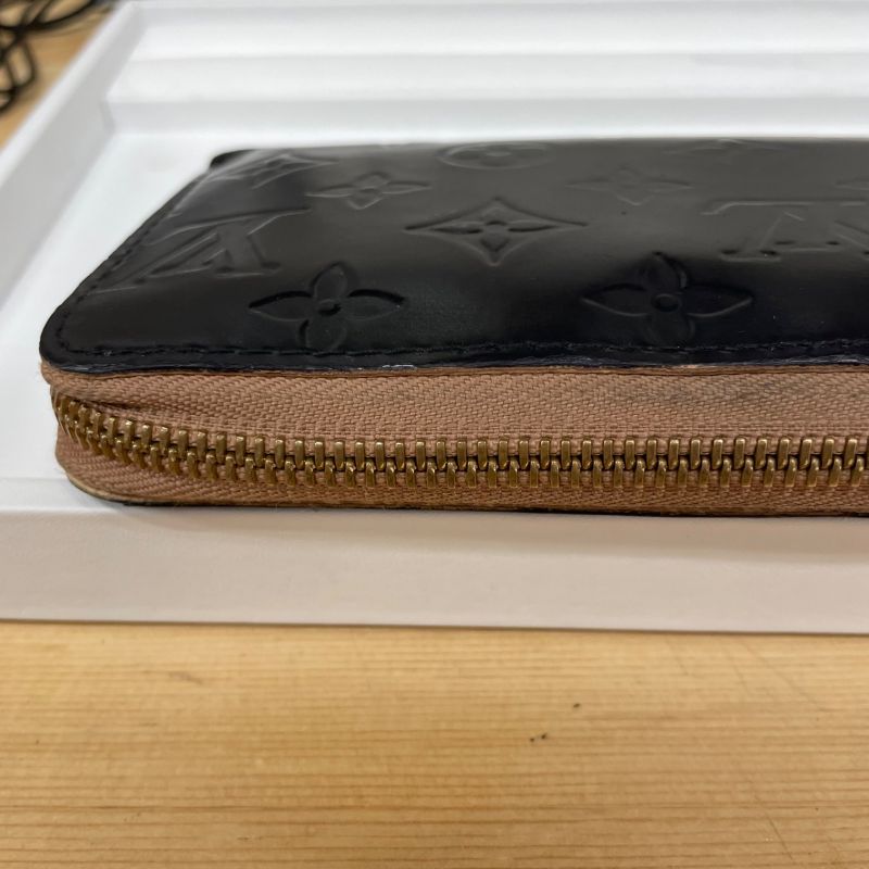 Louis Vuitton Monogram Matte Vernis Zippy Wallet A25-1337
