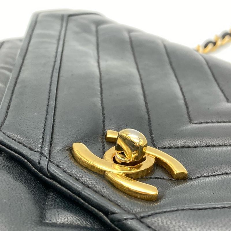 Chanel V-stitch Flap Shoulder Bag Lambskin Black