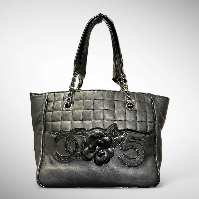 Chanel 10947118 Camellia No.5 Chain Leather Tote Bag Women Black -