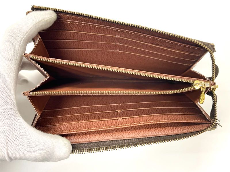 Louis Vuitton Monogram Portefeuille Astrid Zippy Wallet Long Wallet M61781