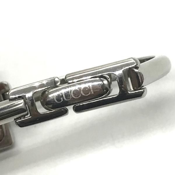 Gucci Square Quartz Silver Dial Bangle Watch