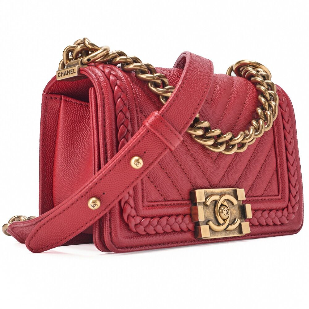 Chanel Boy Chanel V-stitched Chain Shoulder Caviar Skin Red (gold Hardware)