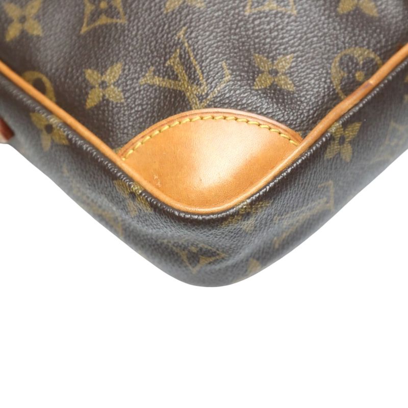 Louis Vuitton M45266 Monogram Shoulder Bag Danube Shoulder Bag Louis Vuitton