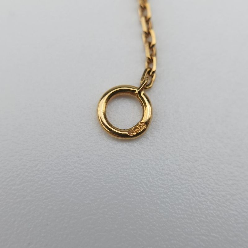 Van Cleef & Arpell Van Cleef & Arpell Suite Alhambra Gold And White Au750