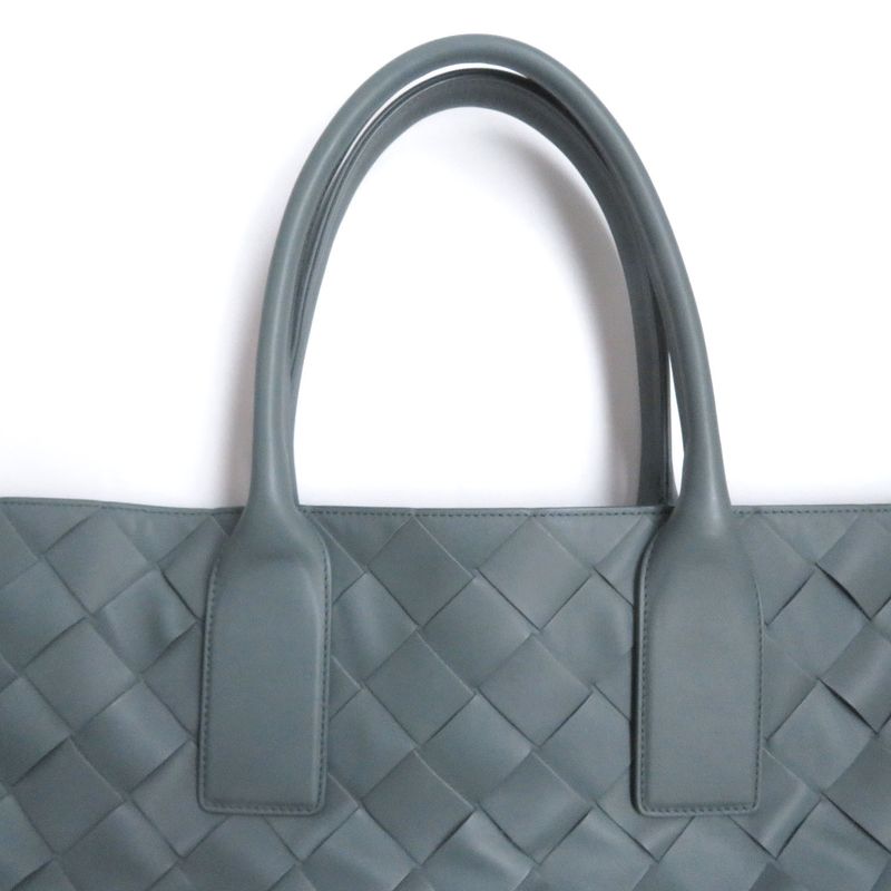 Bottega Veneta 629888 Intrecciato Leather Tote Bag With Pouch