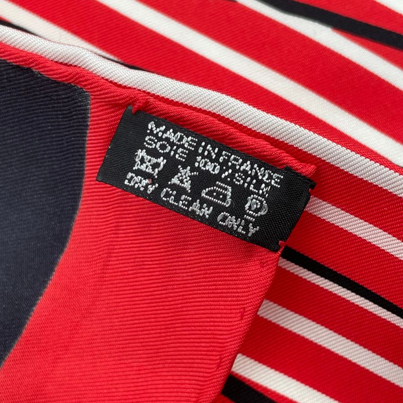 Hermes Carre 90 Mouchoir Imprime H AU Galop Horse Print Red