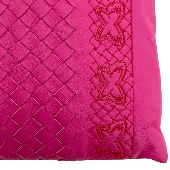 Bottega Veneta Clutch Bag Pink Intrecciato Butterfly Excellent Condition