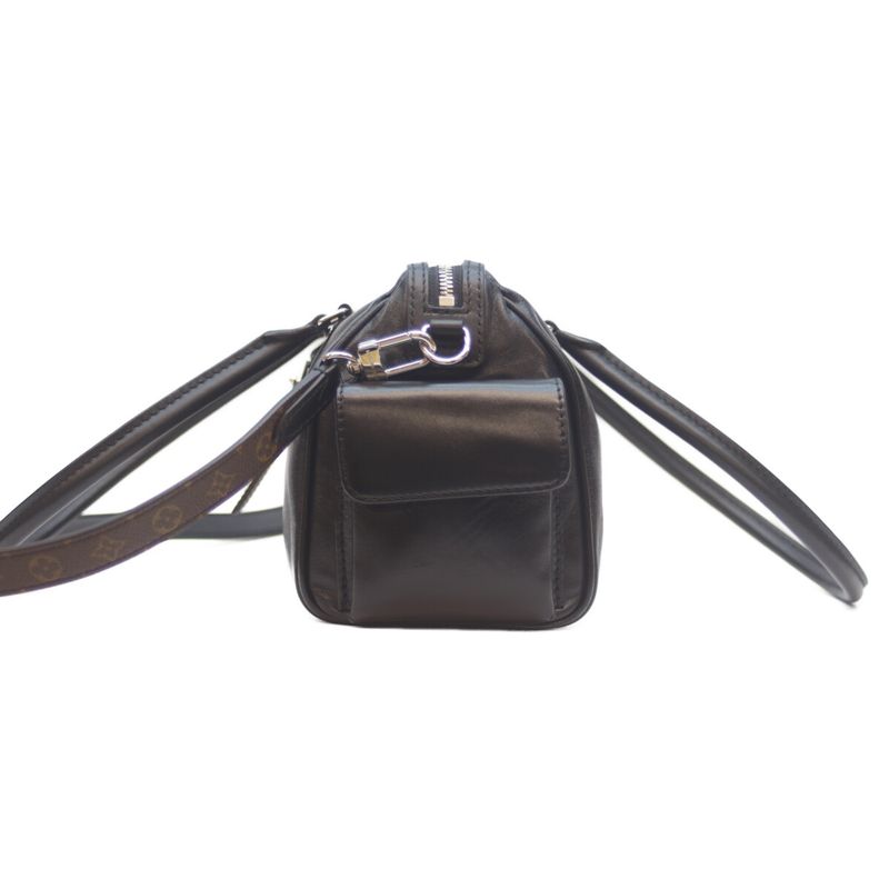 Louis Vuitton M12934 Lamb Leather Speedy Cargo Vibe