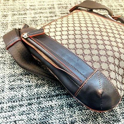 Celine Macadam Shoulder Bag : A2114