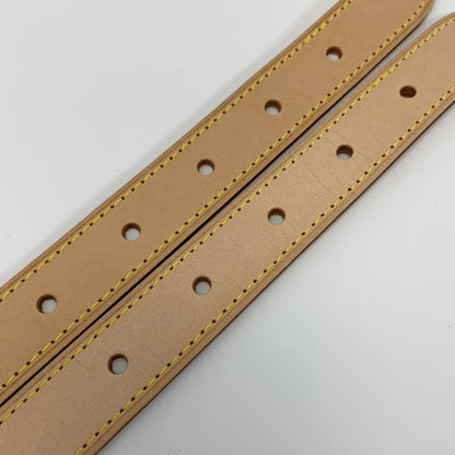 Louis Vuitton Leather Leather Beige J54316 152cm (59.84in) Bag Accessories