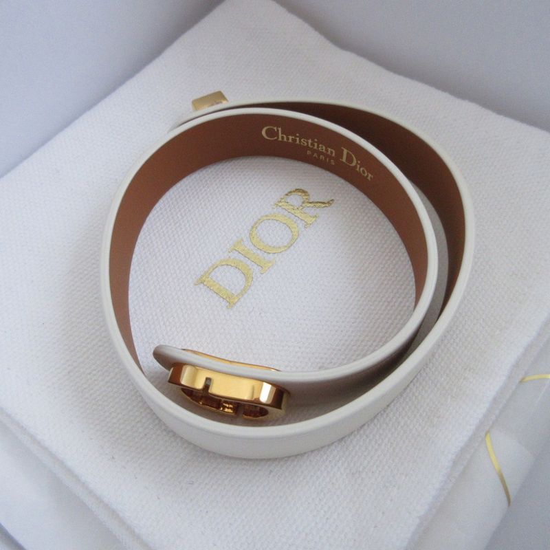 Christian Dior 30 Montaigne B1760 M Size Leather Ivory White Double Bracelet