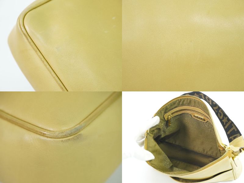 Authentic Fendi Leather Shoulder Bag Beige Bag Pre-owned [follow-up Discount