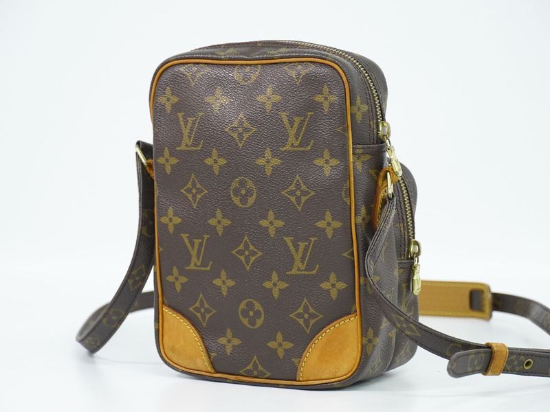 Authentic Louis Vuitton LV Amazon Monogram Shoulder Bag Pochette Brown M45236