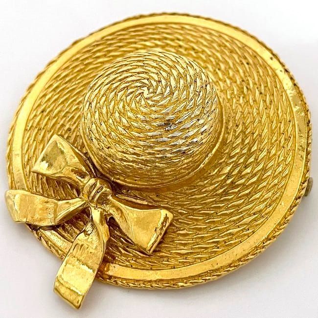 Chanel Straw Hat Brooch Gold Rare Excellent Condition GP Used