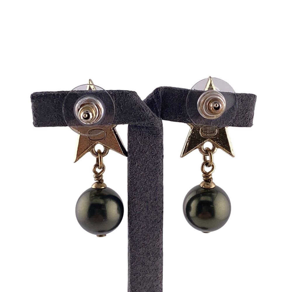 Chanel A17c Coco Mark Star Pearl Earrings Brand Jewelry Accessories Gold Ladies