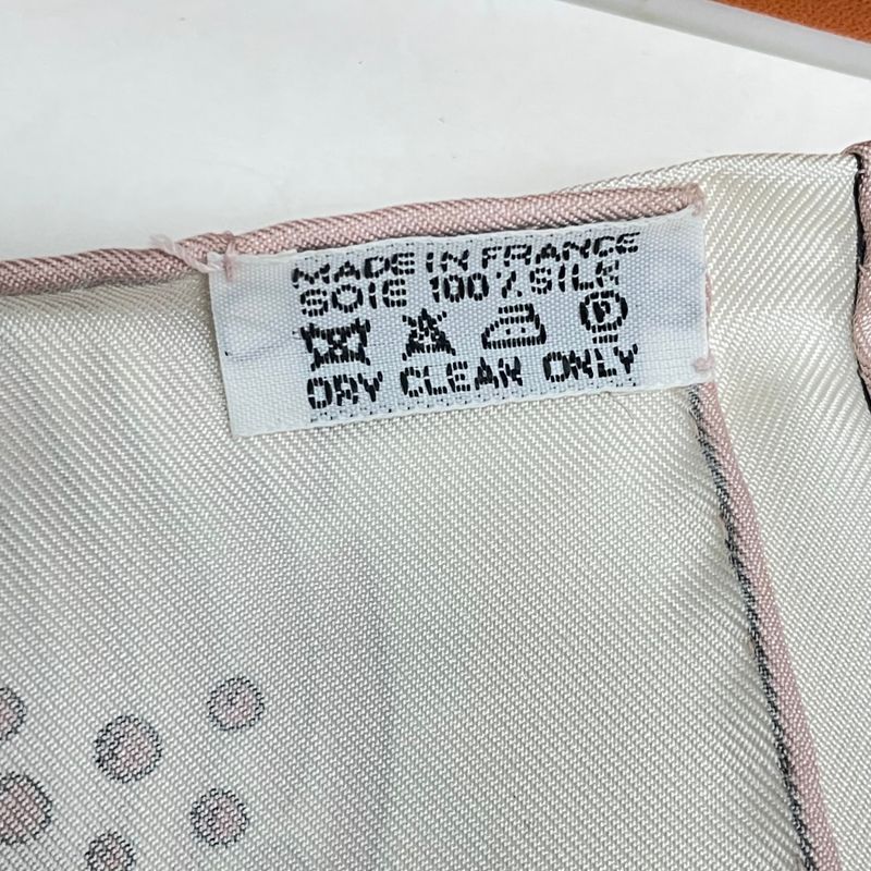 Hermes Scarf 100% Silk Carre 90 LES Rivieres DE Babel River Of Babel Pink With