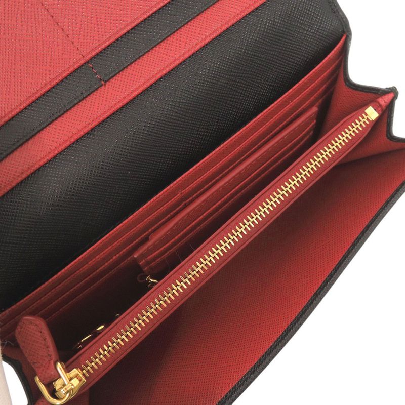 Prada Saffiano Leather Black Long Wallet Bifold Long Wallet Black 0301 Prada
