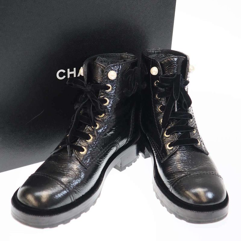 Chanel 21a Cocomer Cles Lace-Up Boots with Pearls G35154 X56195 Black 38