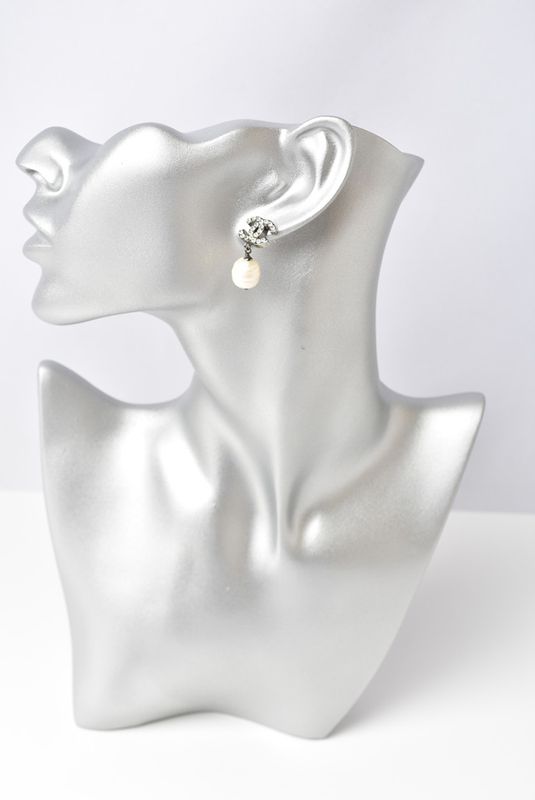 Chanel Earrings Swing Pearl Silver White