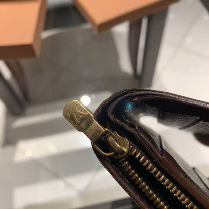 Authentic Louis Vuitton Damier Compact Folding Wallet