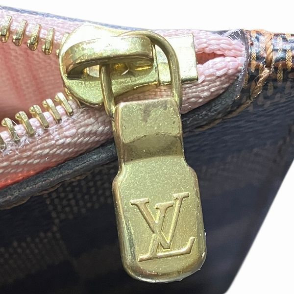 Louis Vuitton Damier Neverfull Attached Pouch Ladies
