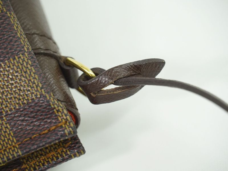 Authentic Louis Vuitton LV Trousse Makeup Damier Ebène Accessory Pouch Handbag