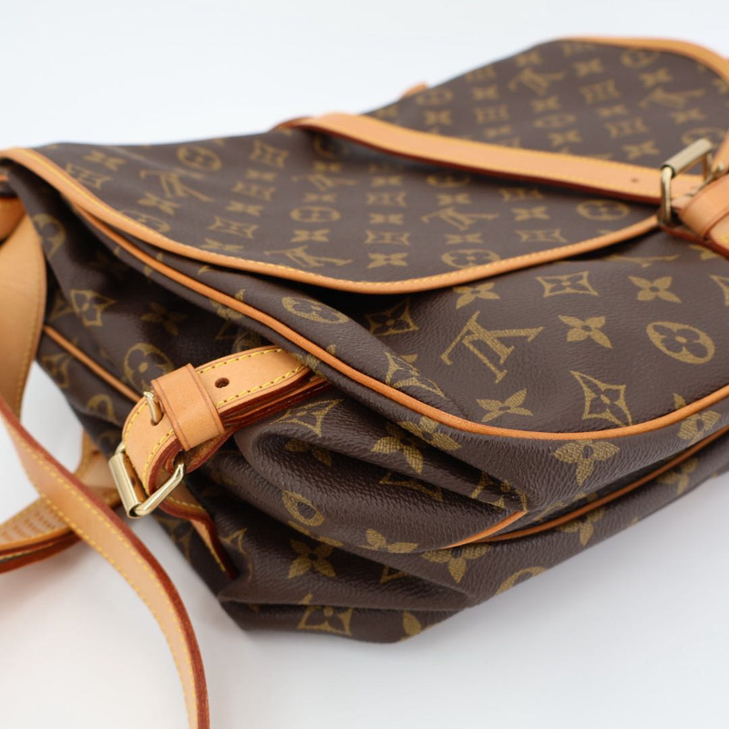 Louis Vuitton Monogram Saumur 35 Crossbody Shoulder Bag