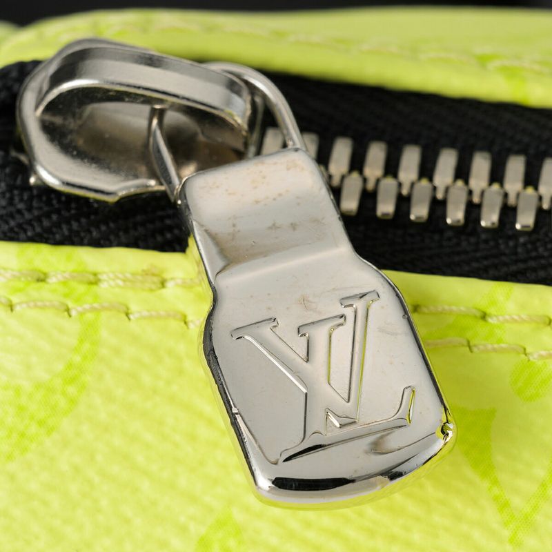 Louis Vuitton Shoulder Bag Keepall Bandouliere 25 Lemon Yellow