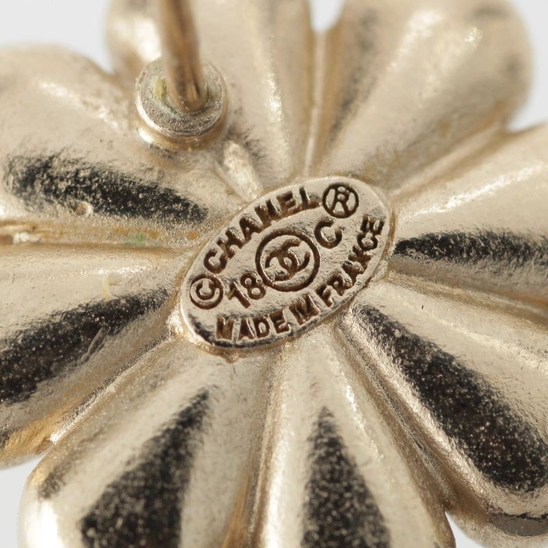 Chanel 18C GP Coco Mark Flower Motif Earrings Accessories Gold